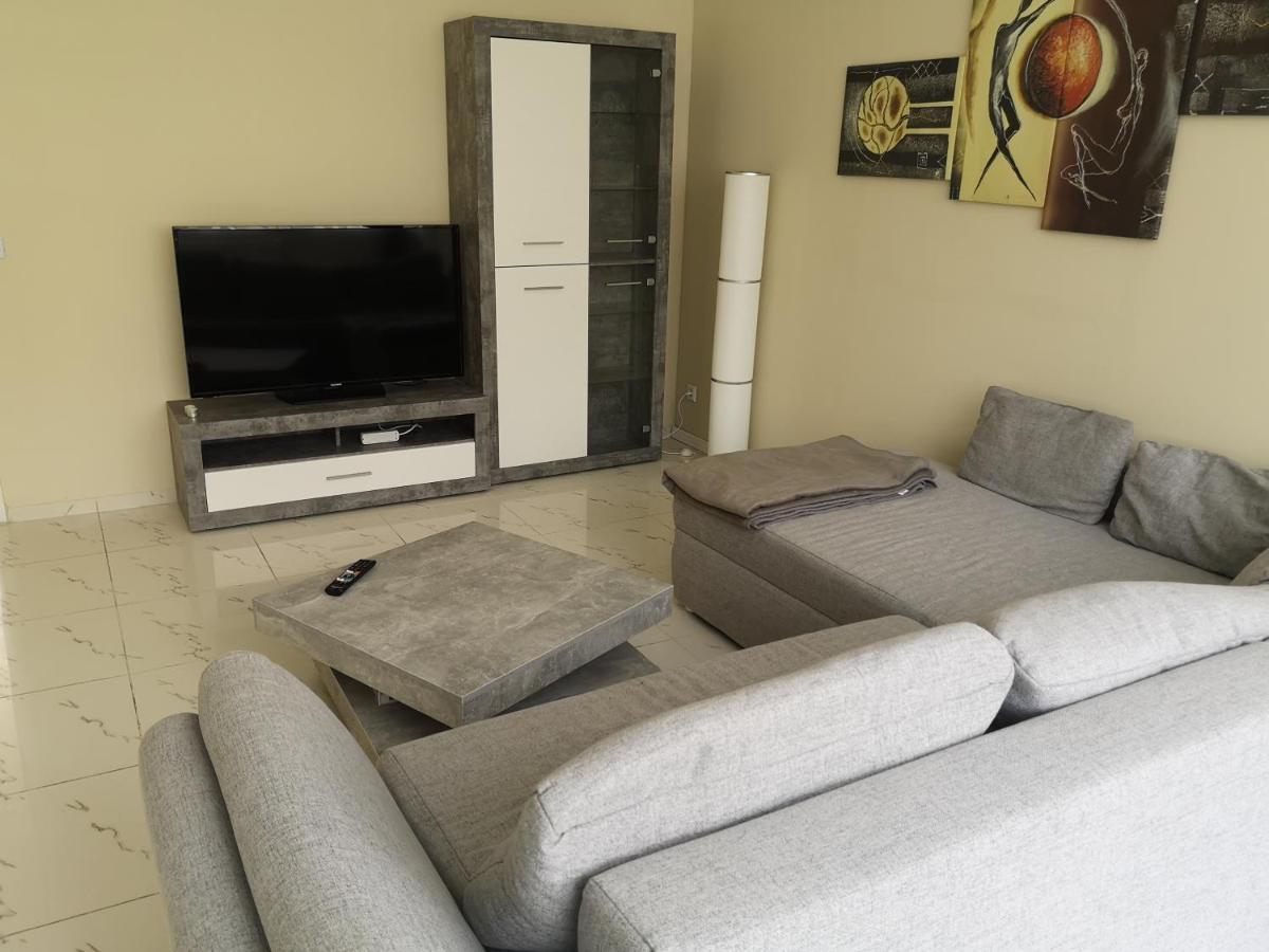 Ferienwohnung Civrilli Teuchern Εξωτερικό φωτογραφία