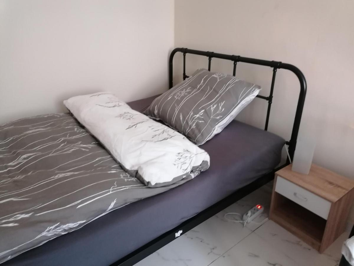 Ferienwohnung Civrilli Teuchern Εξωτερικό φωτογραφία